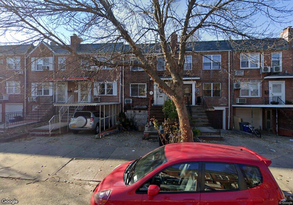 6916 175th St, Fresh Meadows, NY 11365 - photo 1