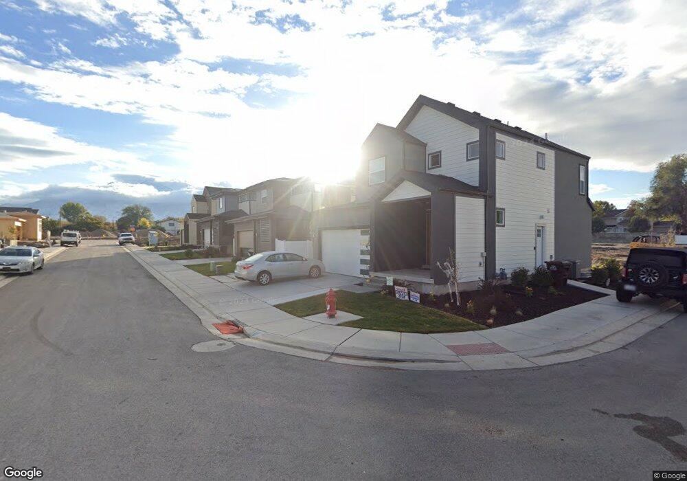 236 E Cedar Mill Ln, Sandy, UT 84070 - photo 1