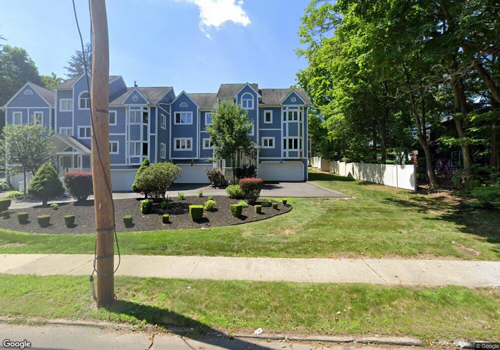 420 Fountain St unit A, New Haven, CT 06515 - photo 1