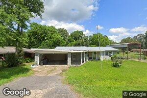 5104 Moser Dr, Ball, LA 71405