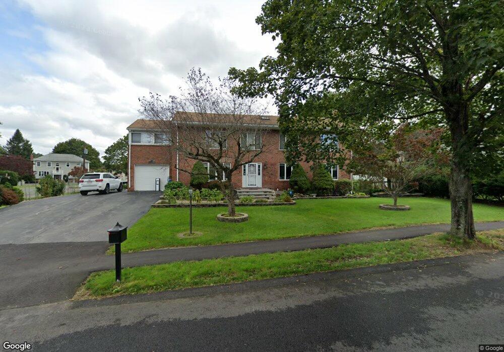 39 Silver Hill Ln, Waltham, MA 02451 - photo 1