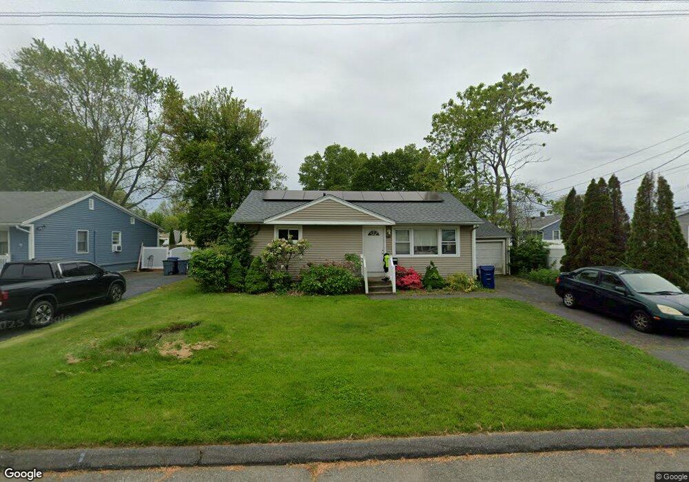 165 Skyline Dr, West Haven, CT 06516 - photo 1