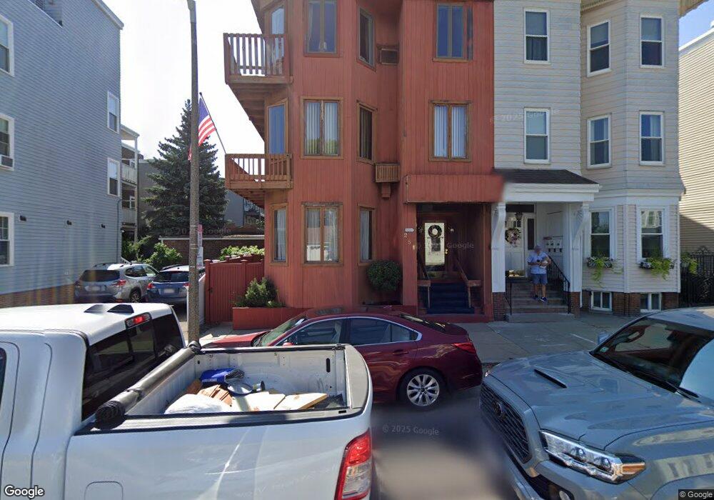 251 L St unit 3, Boston, MA 02127 - photo 1