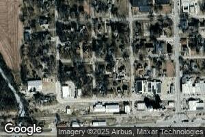 220 W John St, Forrest, IL 61741