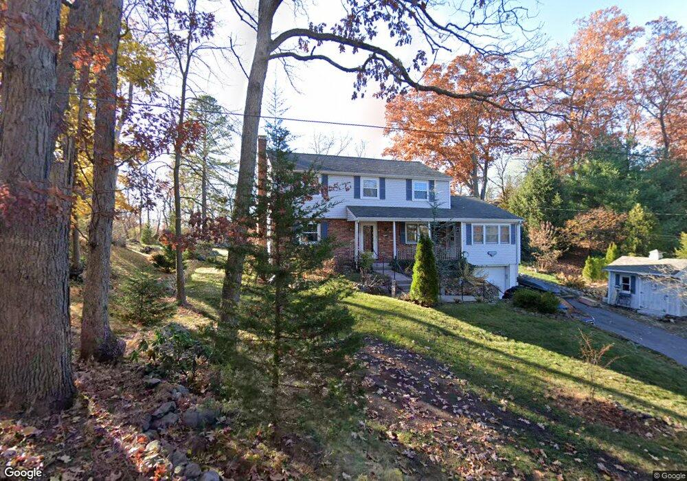 13 Wolcott Rd, Woburn, MA 01801 - photo 1