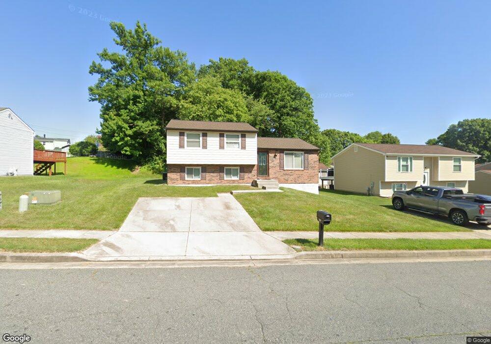 225 Sandhill Rd, Essex, MD 21221 - photo 1