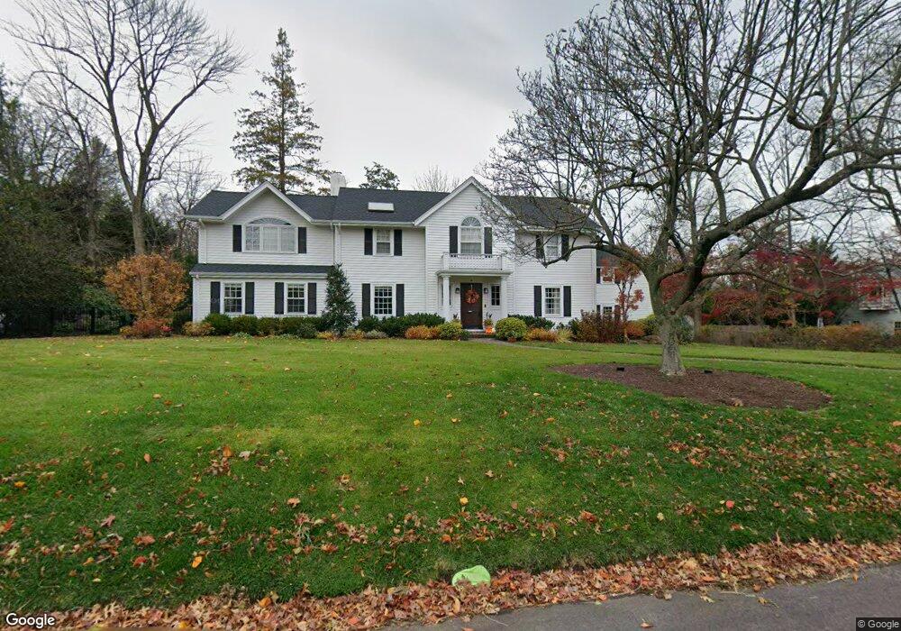 9 E Beechcroft Rd, Short Hills, NJ 07078 - photo 1