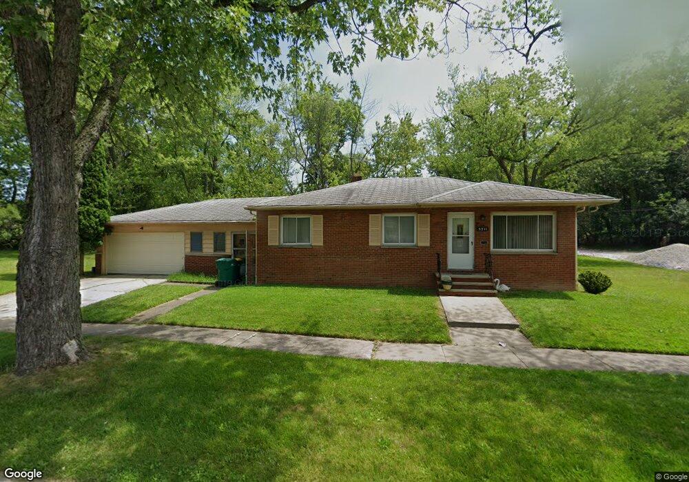 5211 Erwin St, Maple Heights, OH 44137 - photo 1