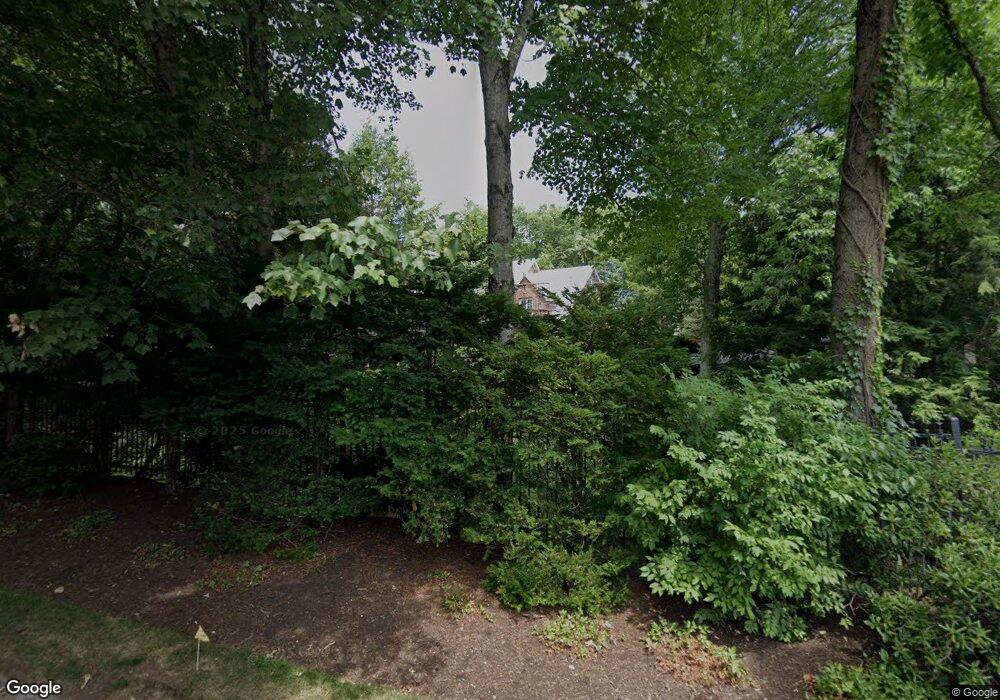 209A Cliff Rd, Wellesley, MA 02481 - photo 1