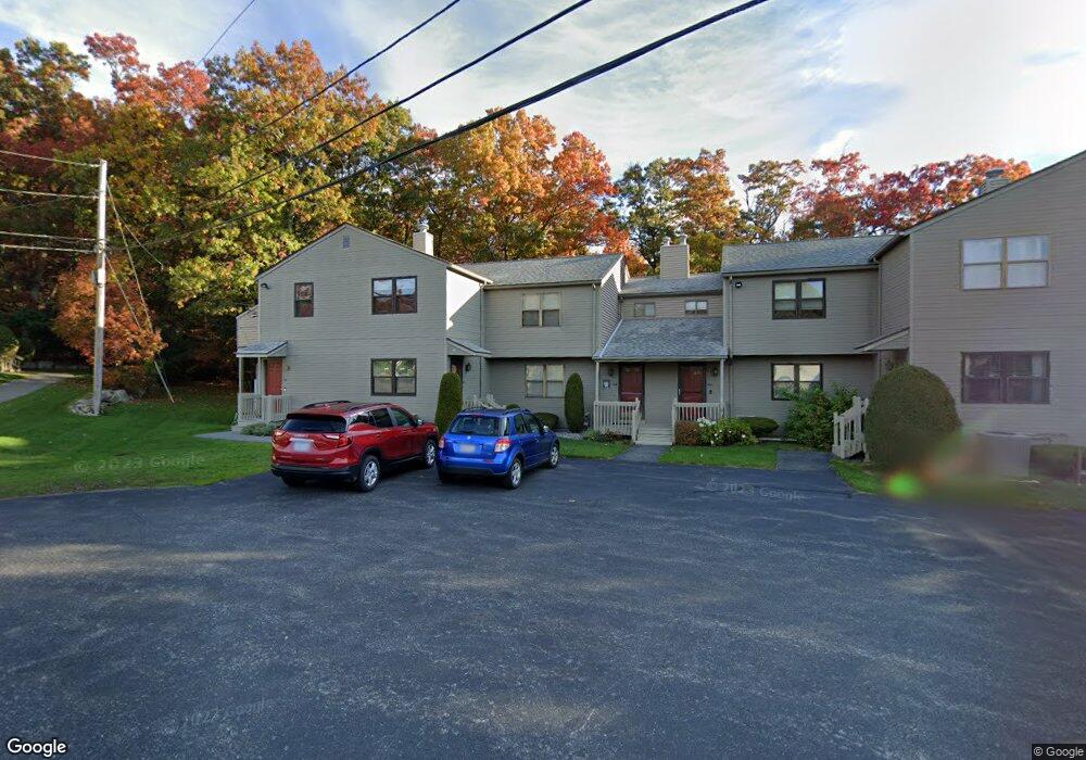 505 Pinewood Dr unit D5, Smithfield, RI 02917 - photo 1