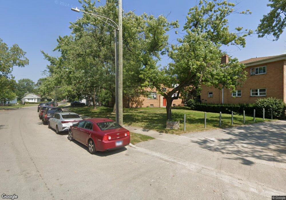 771 N Linden Ave unit 202, Waukegan, IL 60085 - photo 1