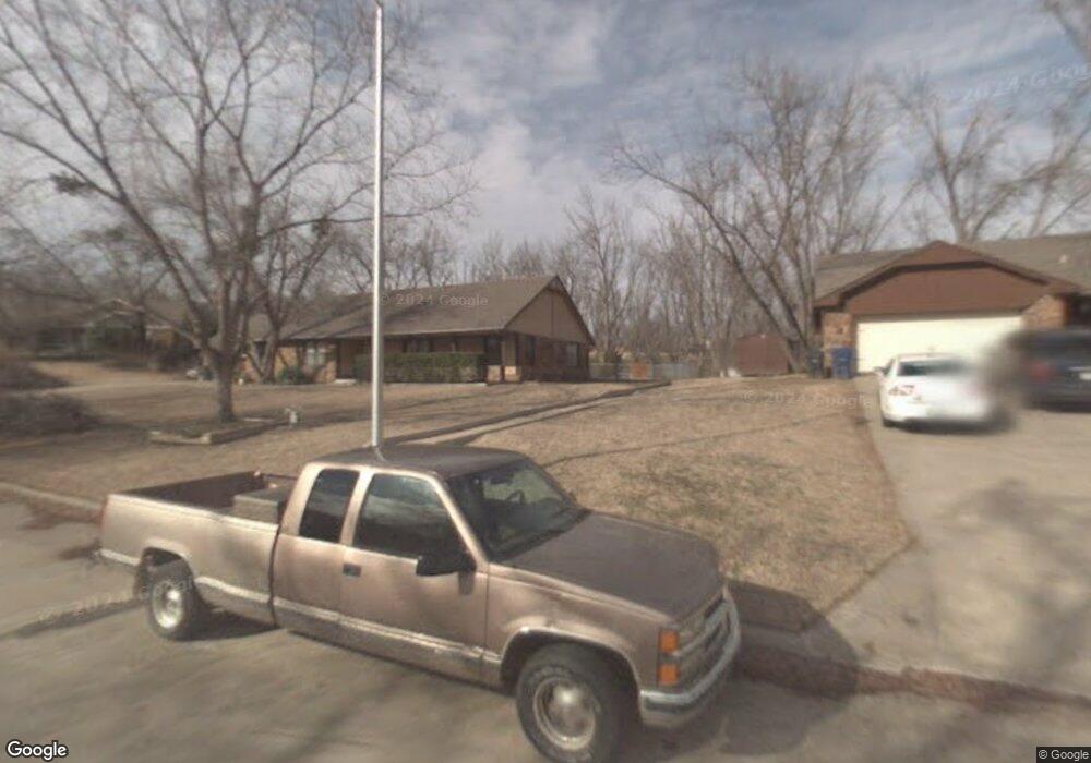 2013 W 4th St, Claremore, OK 74017 - photo 1