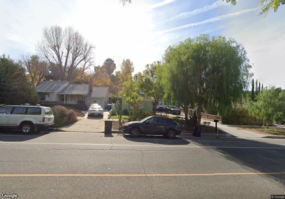 21816 Dumetz Rd, Woodland Hills, CA 91364 - photo 1