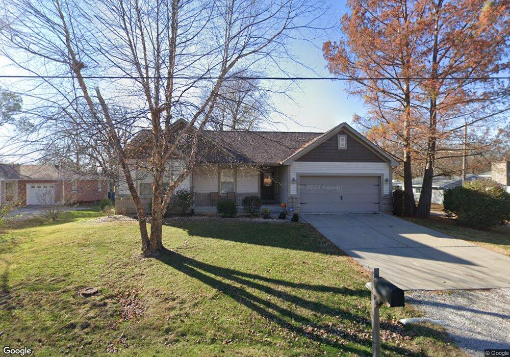 910 MestaMacHer Ln, Maryville, IL 62062 - photo 1