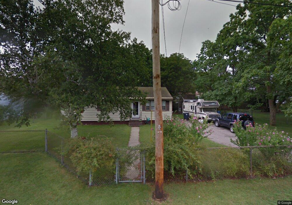 12 1/2 Wellman Ave, Nashua, NH 03064 - photo 1