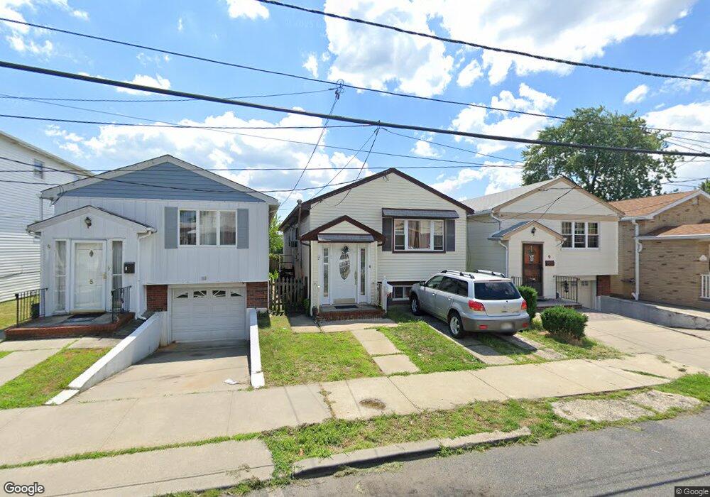 7 Suburbia Ct, Jersey City, NJ 07305 - photo 1