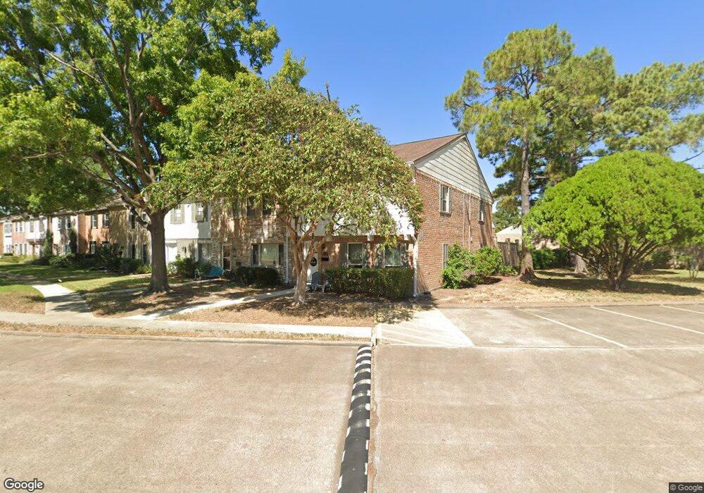 1356 Country Place Dr, Houston, TX 77079 - photo 1