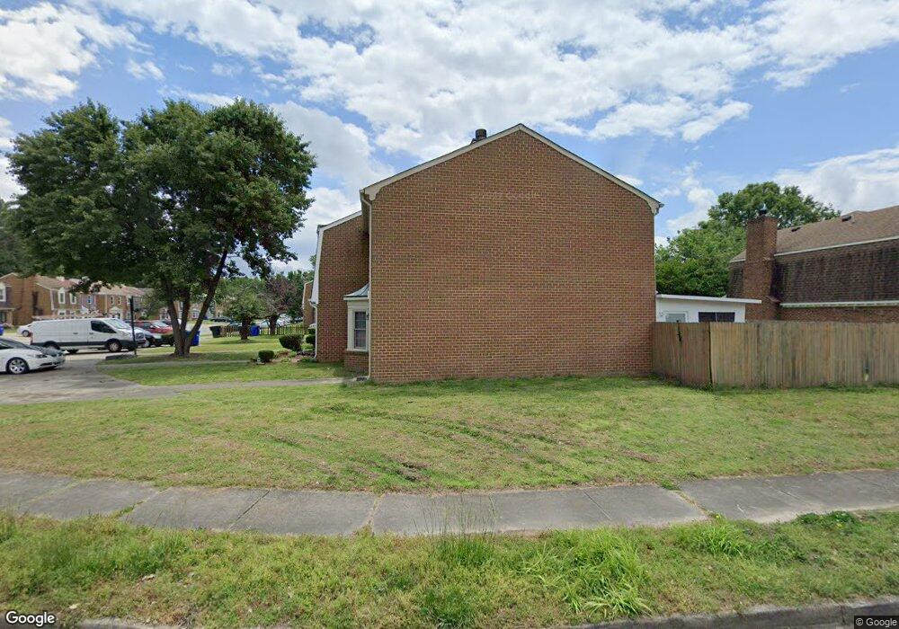 5714 Rivermill Cir, Portsmouth, VA 23703 - photo 1