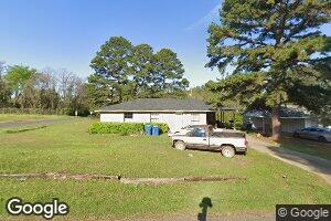 207 Edwards Dr, Vivian, LA 71082