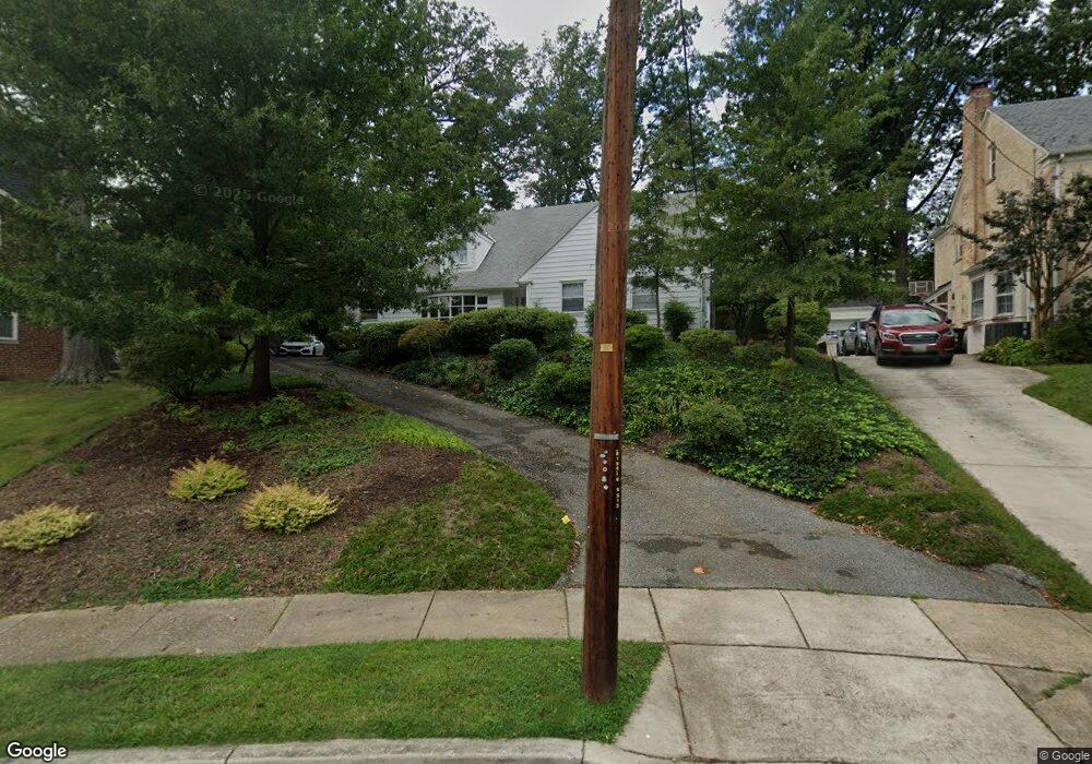 6904 Pineway, University Park, MD 20782 - photo 1