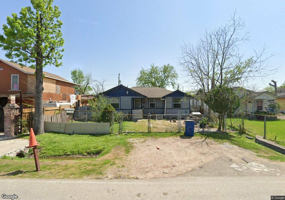 2538 Cromwell St, Houston, TX 77093 - photo 1