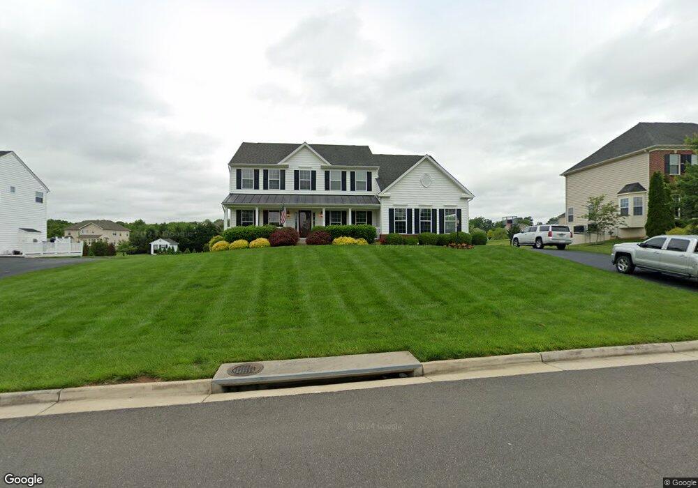 7513 Edington Dr, Warrenton, VA 20187 - photo 1