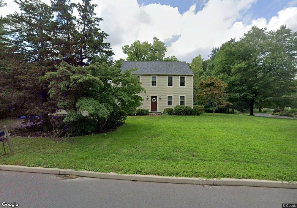 216 Poplar Rd, Middletown, CT 06457 - photo 1