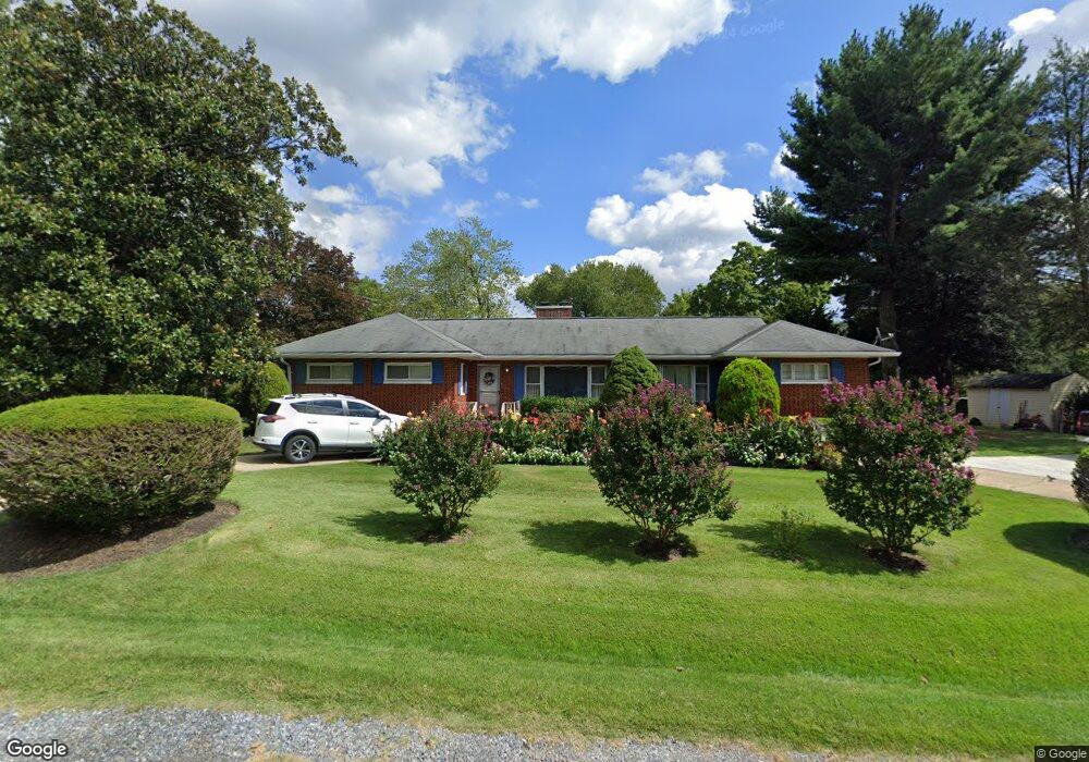 13235 Bregman Rd, Silver Spring, MD 20904 - photo 1