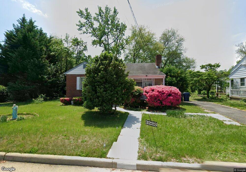 3223 Groveton St, Alexandria, VA 22306 - photo 1