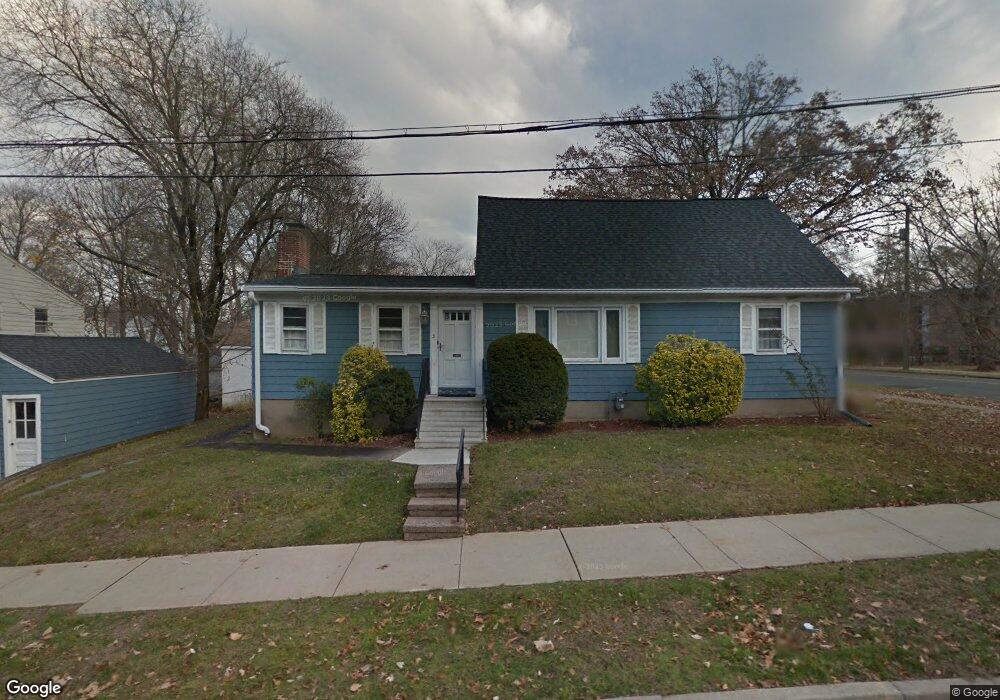 5 Benton St, New Haven, CT 06515 - photo 1