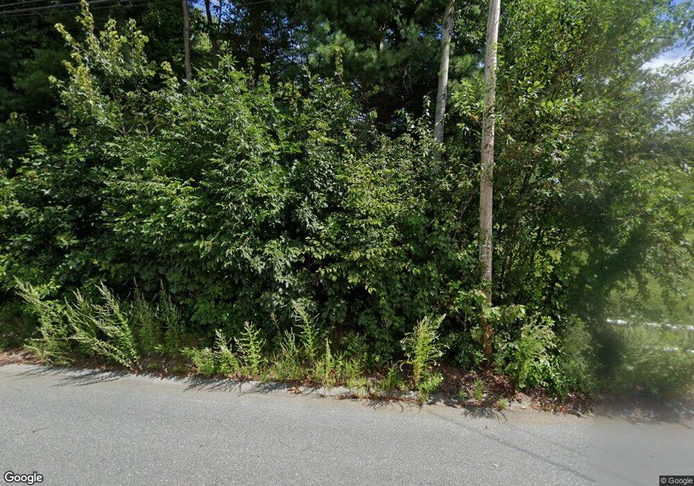 913 Salem Rd, Dracut, MA 01826 - photo 1