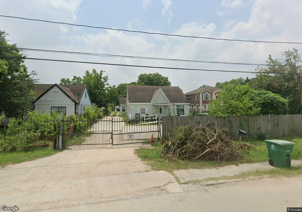 2006 Skinner Rd, Houston, TX 77093 - photo 1