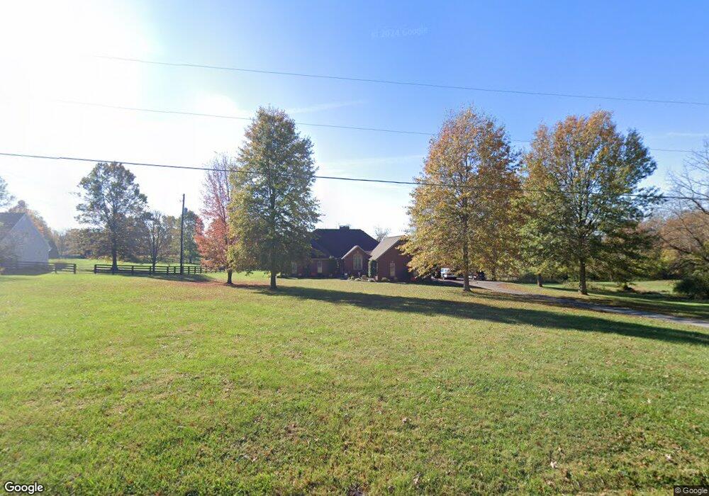 441 Colston Ln, Frankfort, KY 40601 - photo 1