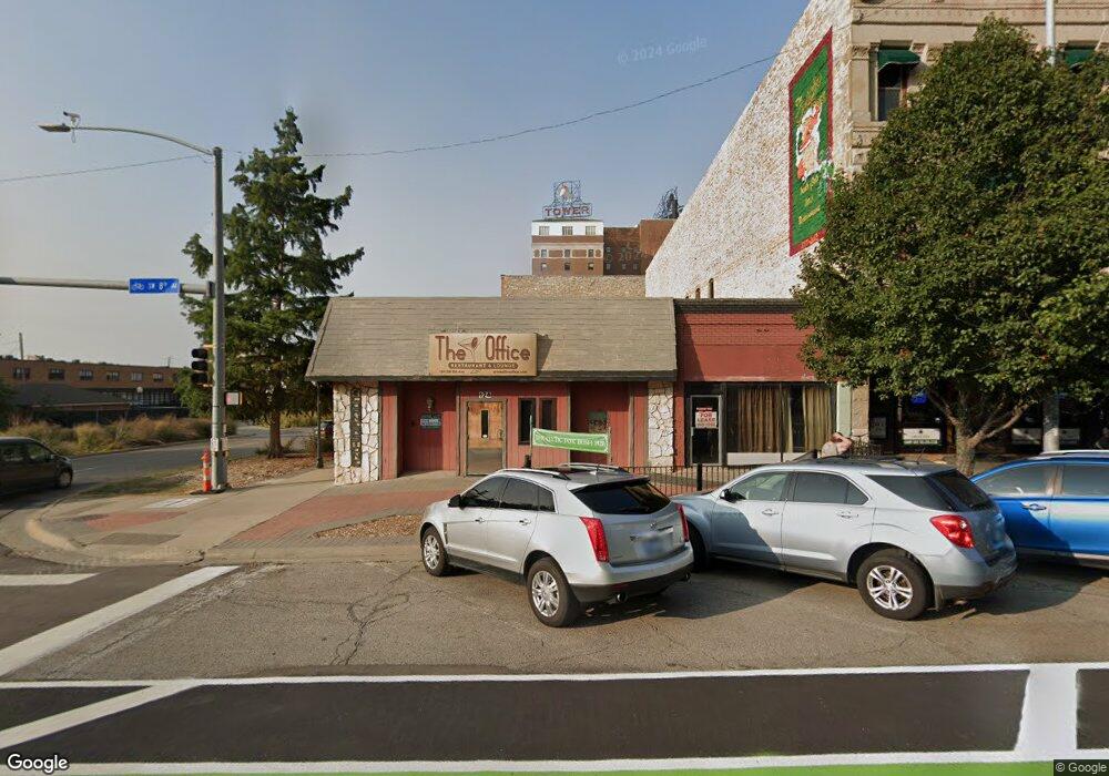 124 SW 8th Ave, Topeka, KS 66603 - photo 1