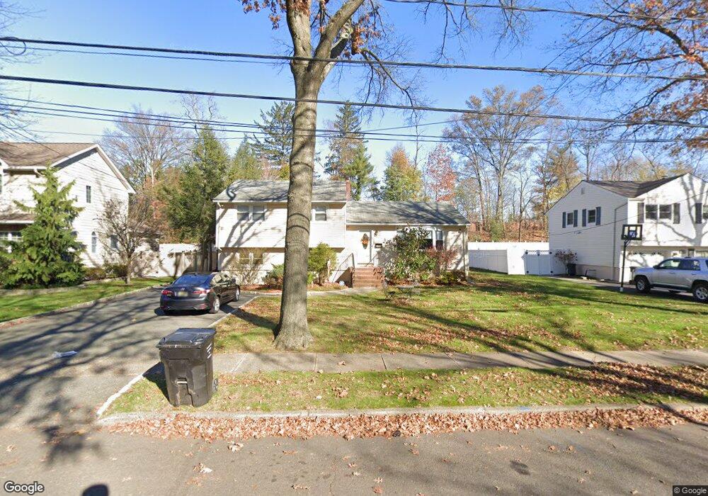 51 Jay Dr, Paramus, NJ 07652 - photo 1