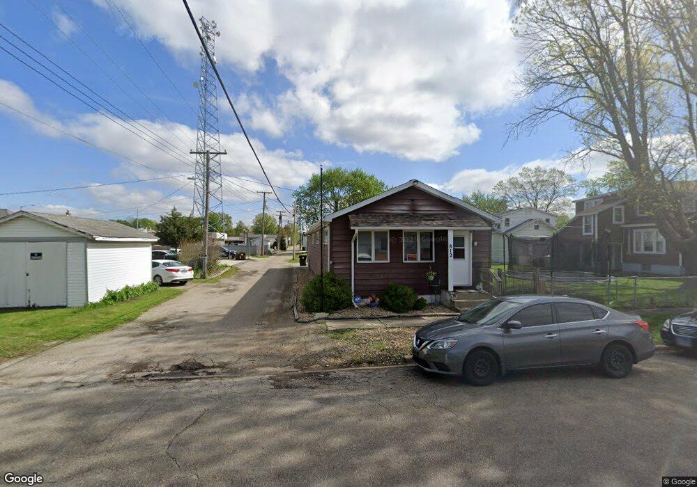 812 Lincoln Ave, Lincoln, IL 62656 - photo 1