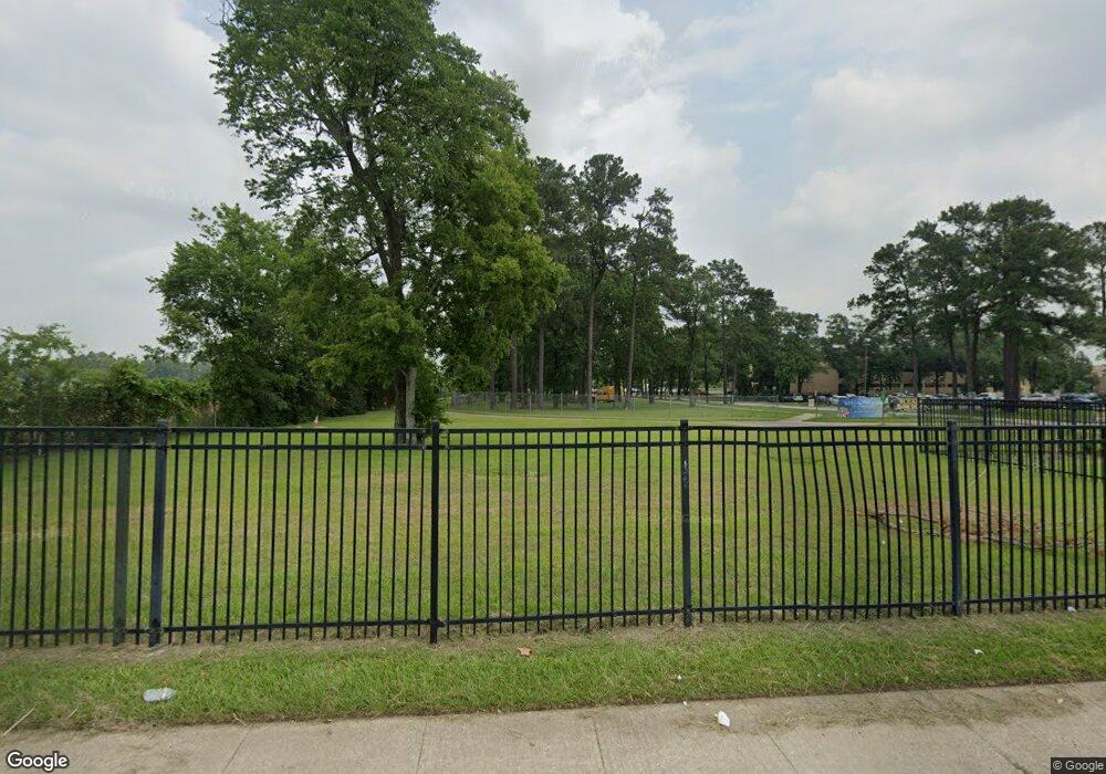 7447 Tidwell Rd, Houston, TX 77016 - photo 1