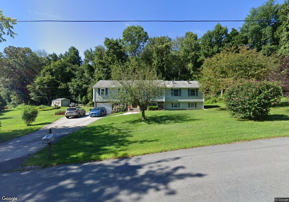 67 Knollcrest Rd, Norwich, CT 06360 - photo 1