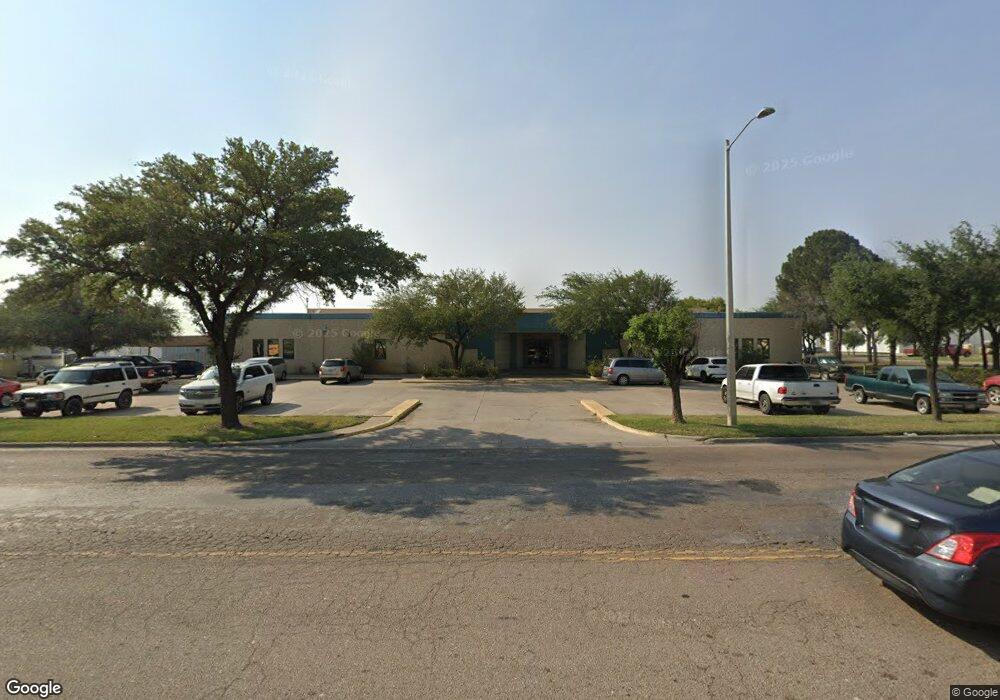 8402 Killam Industrial Blvd unit 8402 Killam Industri, Laredo, TX 78045 - photo 1