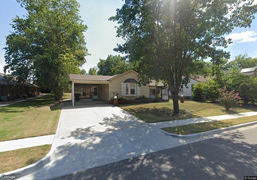 211 W Detroit St, Broken Arrow, OK 74012 - photo 1