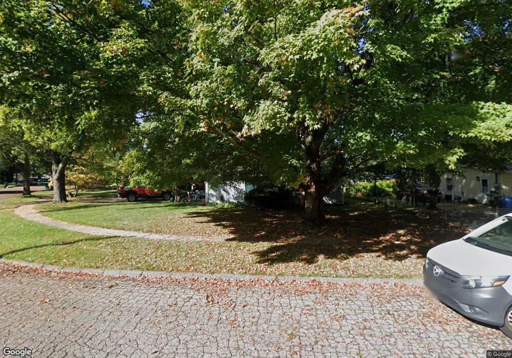 4812 Delbrook Ave, Lansing, MI 48910 - photo 1