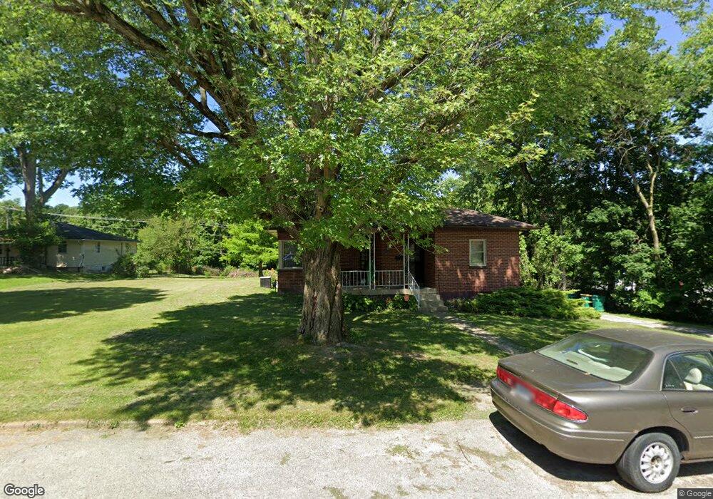 408 Pickett St, Plainfield, IN 46168 - photo 1