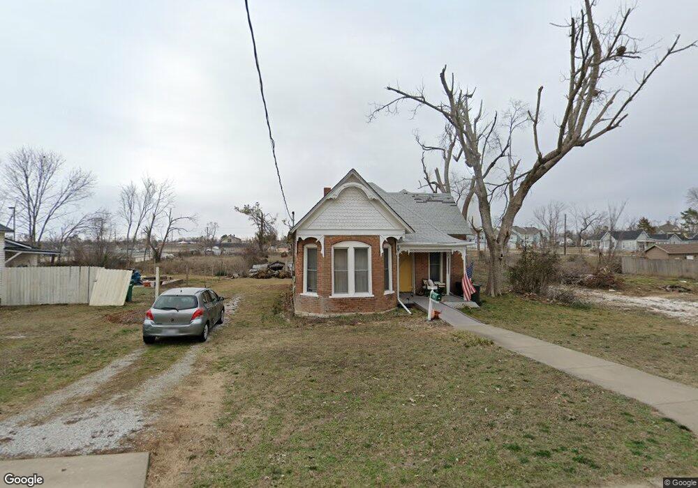 613 W Maple St, Rogers, AR 72756 - photo 1