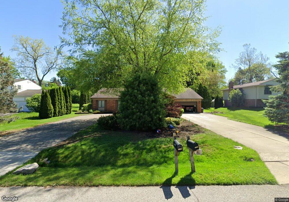 2797 Colonial Way, Bloomfield Hills, MI 48304 - photo 1