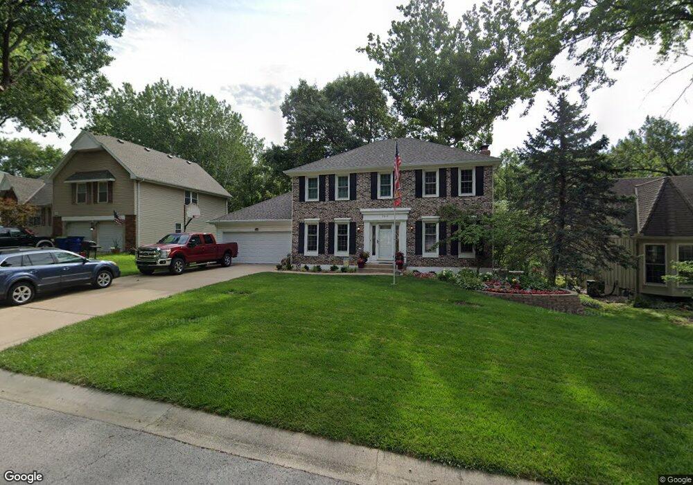 7015 Rene St, Shawnee, KS 66216 - photo 1