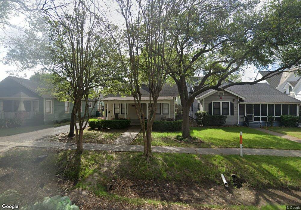 819 Arlington St, Houston, TX 77007 - photo 1