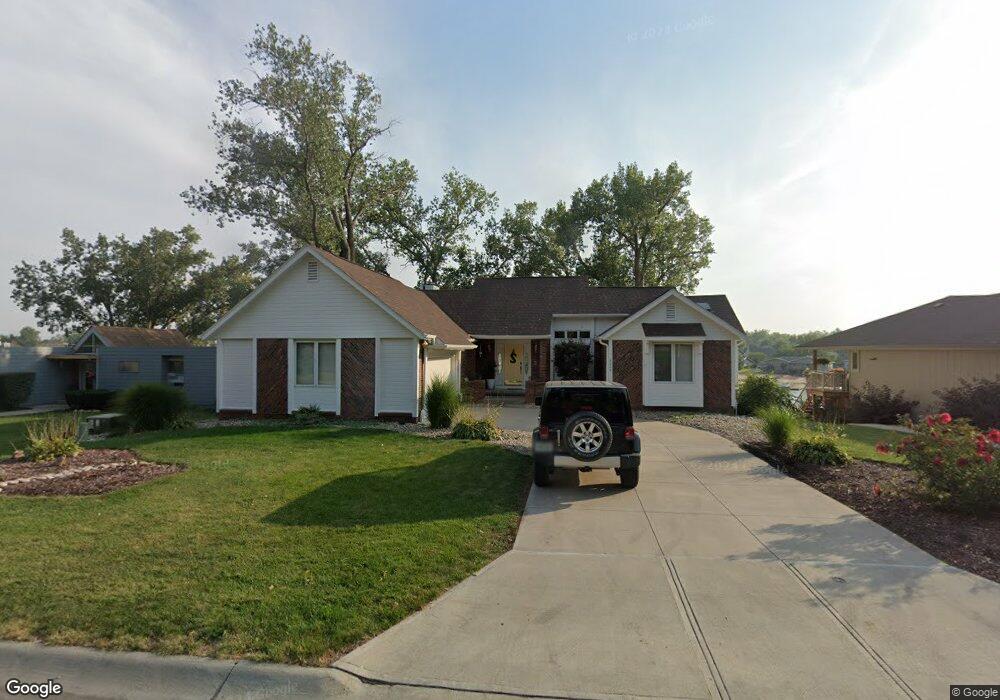 8009 Molokai Dr, Papillion, NE 68046 - photo 1