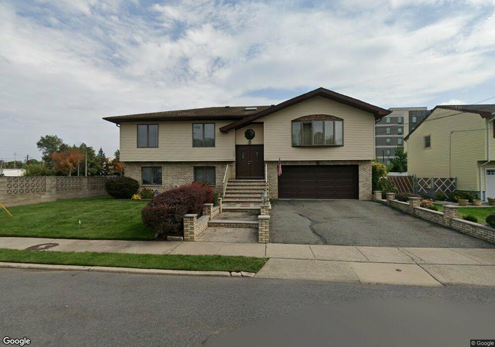 136 Hillside Ave, Hasbrouck Heights, NJ 07604 - photo 1