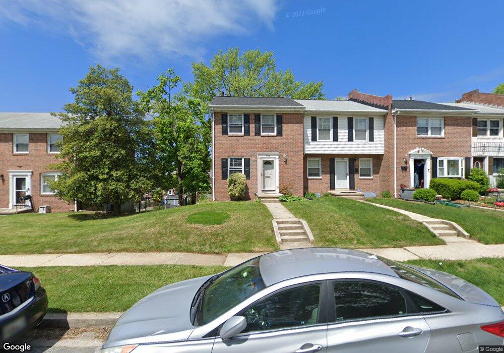 1118 Linkside Dr, Parkville, MD 21234 - photo 1