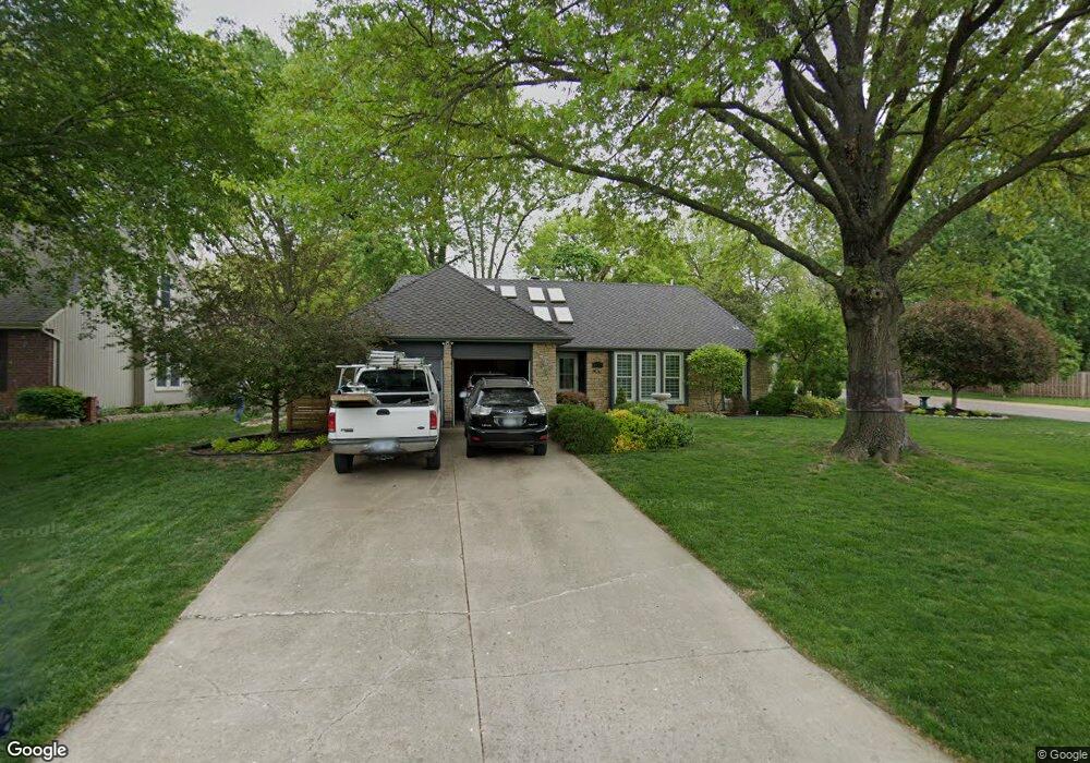 8933 Widmer Rd, Lenexa, KS 66215 - photo 1